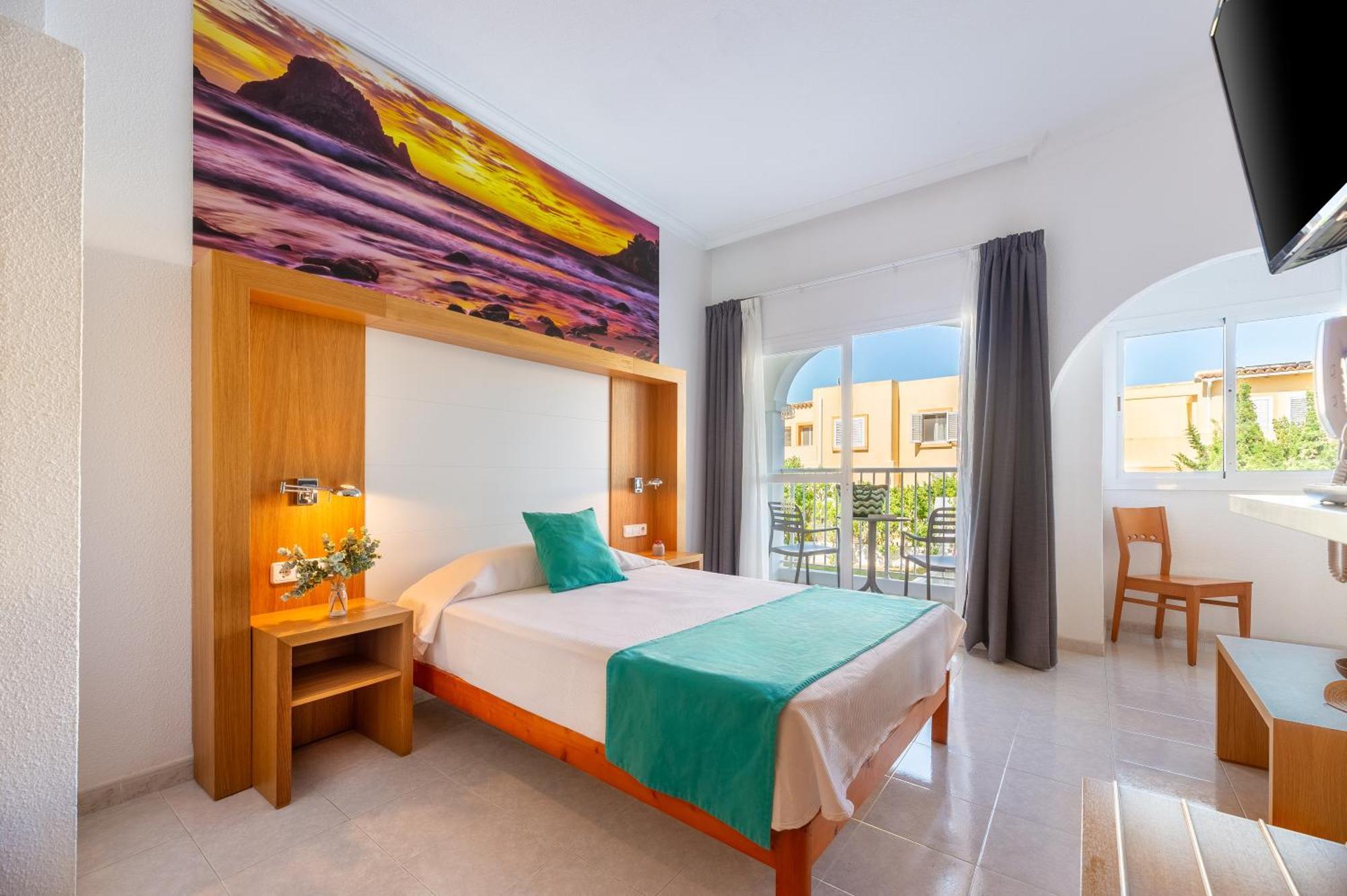 Hotel Apartamentos Vibra San Marino サンアントニオアバド エクステリア 写真